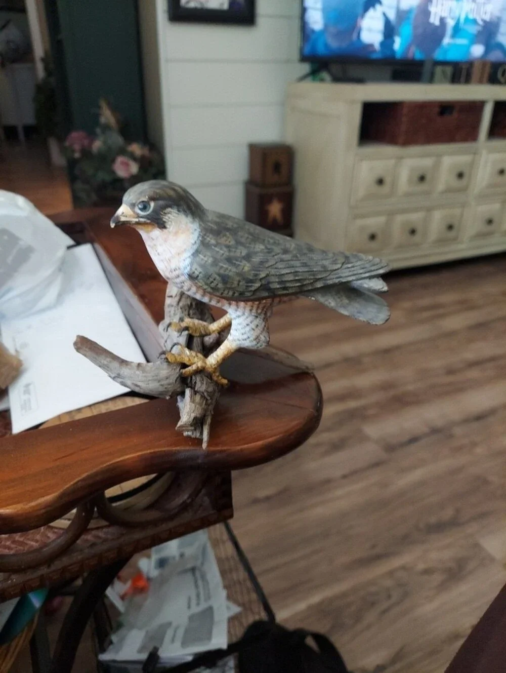 Peregrine Falcon Hand Carved And Painted Glass Eyes Setting On Drift Wood 4.5x6